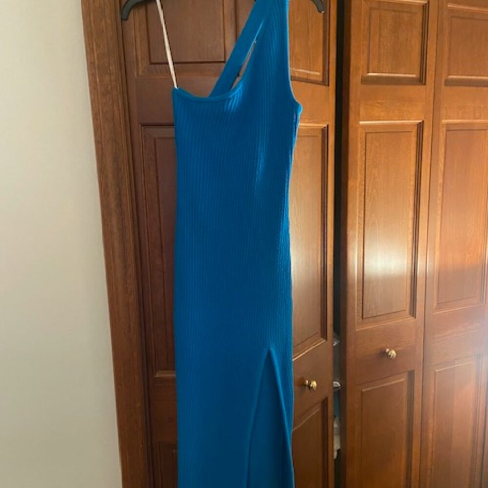 LuLu's one shoulder ribbed sweater dress - Size M